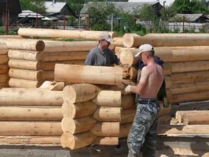 Як знайти будівельників для будинку