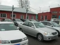 Як забезпечити безпеку авто на стоянці, посібник автомобіліста