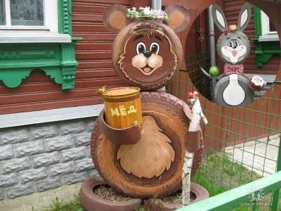 Мишка і зайчик зі старих покришок (внизу Грають роль опори) Мишка і зайчик зі старих покришок
