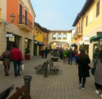 Мілан аутлет Серравалле (serravalle) - як дістатися, які бренди, що купити (які) Мілан аутлет Серравалле (serravalle) - як дістатися, які бренди, що купити