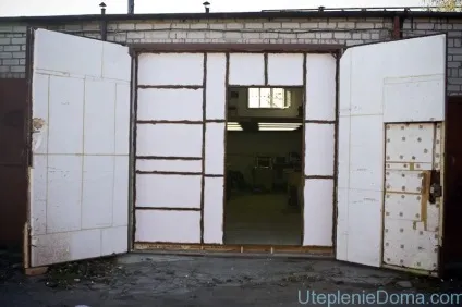 Як правильно утеплити стелю і дах в гаражі зсередини (утеплення стелі в гаражі пінопластом своїми руками) Як правильно утеплити стелю і дах в гаражі зсередини