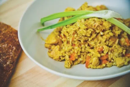 Як приготувати домашній плов з куркою - кулінарний покроковий рецепт з фото на (основна страва) Як приготувати домашній плов з куркою - кулінарний покроковий рецепт з фото на