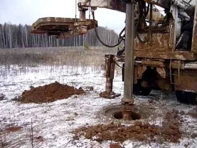 Як пробурити правильний колодязь вибір виду водозабору і методи облаштування (пробурити) Як пробурити правильний колодязь вибір виду водозабору і методи облаштування
