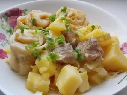 Як приготувати штрудлі з м'ясом і картоплею рецепт з фото (м'ясом) Як приготувати штрудлі з м'ясом і картоплею рецепт з фото