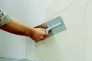 Як шпаклювати стіни своїми руками яка шпаклівка краще (шпаклівка) Як шпаклювати стіни своїми руками яка шпаклівка краще