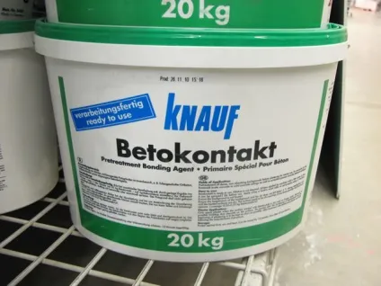 Як шпаклювати по фарбі