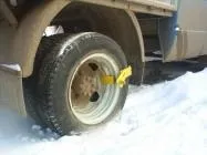 Модель 1 - пристрій для підвищення прохідності легкового автомобіля