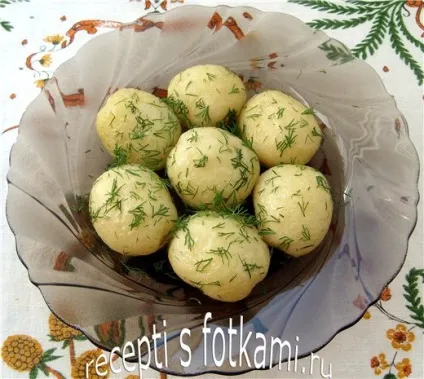 Молода картопля з маслом і кропом - покроковий рецепт з фото (рецепт) Молода картопля з маслом і кропом - покроковий рецепт з фото