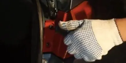 Як зняти передні і задні фари mitsubishi lancer 9 і 10, зняти ліхтар на Міцубісі лансер (задні) Як зняти передні і задні фари mitsubishi lancer 9 і 10, зняти ліхтар на Міцубісі лансер