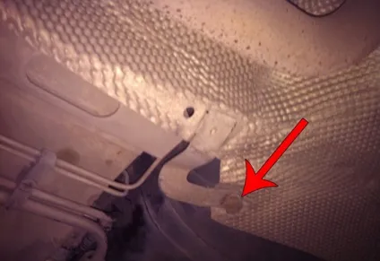 Як зняти бензобак на ford focus 1 зняття паливного бака фокус 1 (focus) Як зняти бензобак на ford focus 1 зняття паливного бака фокус 1