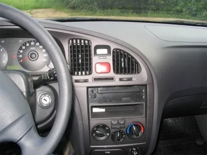 Як зняти штатну автомагнітолу (інші) Як зняти штатну автомагнітолу