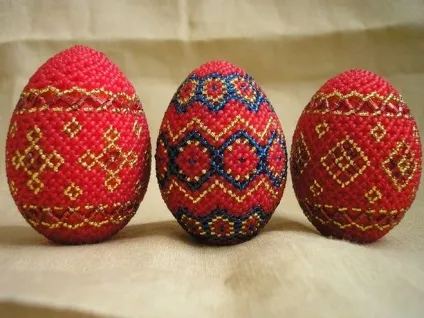 Як сплести пасхальне яйце з бісеру (бісеру) Як сплести пасхальне яйце з бісеру