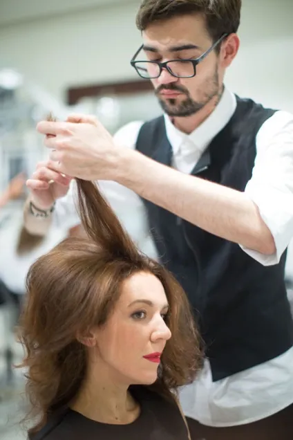 Як стати схожою на Емі Уайнхаус, beauty insider (MUFE Artist Shadow) Як стати схожою на Емі Уайнхаус, beauty insider