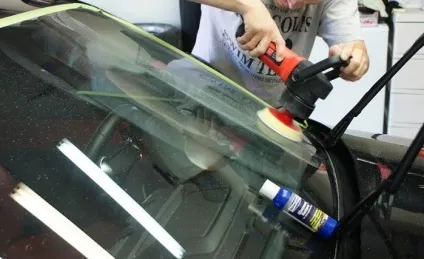 Як прибрати подряпини на склі автомобіля методи видалення та полірування - легка справа