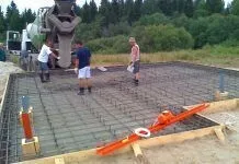 Як влаштувати монолітний фундамент по грунту самостійно (володіє високими характеристиками міцності) Як влаштувати монолітний фундамент по грунту самостійно