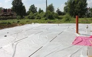 Як влаштувати монолітний фундамент по грунту самостійно (грунту) Як влаштувати монолітний фундамент по грунту самостійно