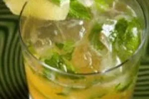 Як зволожити шкіру обличчя народними засобами очищення, тонізація, захист