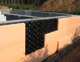 Як утеплити підлогу на дачі