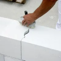 Як вибрати газобетонні блоки