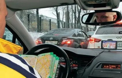 Як вибрати автомобільний навігатор правильно, який краще (правильно) Як вибрати автомобільний навігатор правильно, який краще