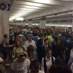 Москва, новини, рух по калінінської лінії метро відновлено (Ілліча) Москва, новини, рух по калінінської лінії метро відновлено