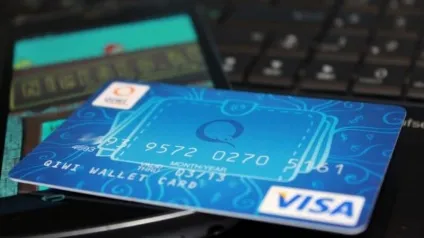 Чи можна зняти гроші з телефону готівкою (максимальна 15000 рублів) Чи можна зняти гроші з телефону готівкою