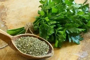 Як заготовити петрушку на зиму рецепти кулінарії