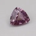 Камінь иолит (кордиерит)