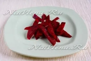 Капуста квашена з буряком, рецепт як у моєї бабусі (рецепт) Капуста квашена з буряком, рецепт як у моєї бабусі