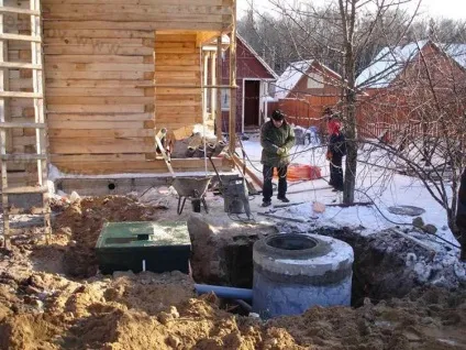 Каналізація своїми руками в дерев'яному будинку (руками) Каналізація своїми руками в дерев'яному будинку