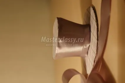 Карнавальна капелюшок своїми руками для маленької леді (своїми) Карнавальна капелюшок своїми руками для маленької леді