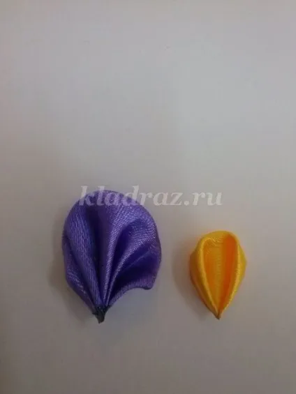 Картина в техніці канзаші фіалки (канзаші) Картина в техніці канзаші фіалки