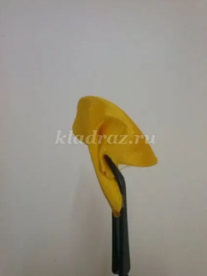 Картина в техніці канзаші фіалки (майстер) Картина в техніці канзаші фіалки