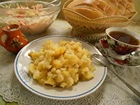 Картопля запечена з майонезом в мультиварці (картопля під майонезом) Картопля запечена з майонезом в мультиварці