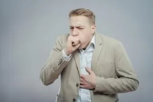 Кашель без температури і біль в горлі лікування і можливі причини (горлі) Кашель без температури і біль в горлі лікування і можливі причини