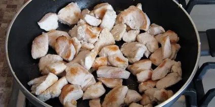 Картопля з куркою в горщиках (тушкована, печеня) рецепти (тушкована) Картопля з куркою в горщиках (тушкована, печеня) рецепти