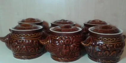 Картопля з куркою в горщиках (тушкована, печеня) рецепти (куркою) Картопля з куркою в горщиках (тушкована, печеня) рецепти
