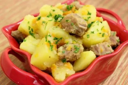 Картопля з м'ясом в мультиварці - кращі рецепти (картопля) Картопля з м'ясом в мультиварці - кращі рецепти