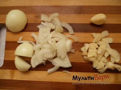 Картопля запечена з майонезом в мультиварці (картопля) Картопля запечена з майонезом в мультиварці