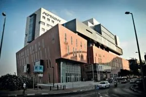 клініка шнайдер