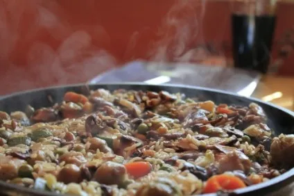Класичний різотто з м'ясом і овочами, з куркою і грибами (овочами) Класичний різотто з м'ясом і овочами, з куркою і грибами