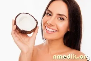 Кокосове масло для особи - користь для шкіри, рецепти (користь) Кокосове масло для особи - користь для шкіри, рецепти