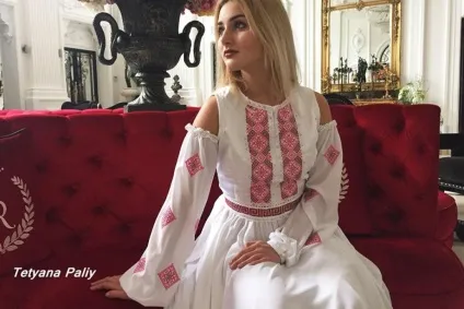 Колоритні весільні сукні в українському стилі (сукні) Колоритні весільні сукні в українському стилі