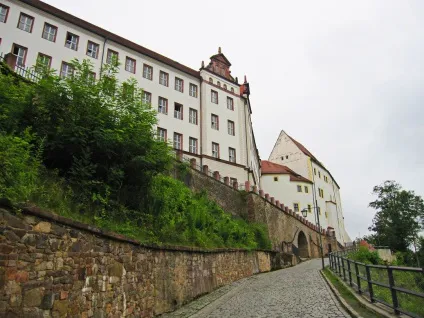 Колдіц (colditz) - історія замку - замки, фортеці, палаци - історія, факти, фотографії (датується) Колдіц (colditz) - історія замку - замки, фортеці, палаци - історія, факти, фотографії