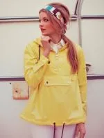 Накидка без рукавів