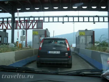 На машині по Греції