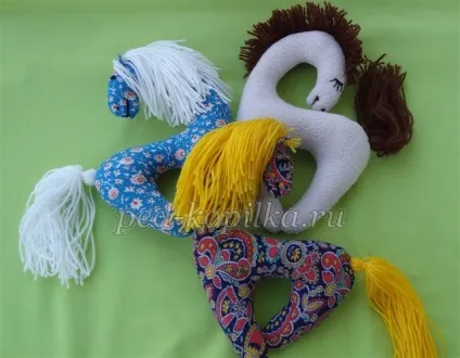 М'яка іграшка конячка своїми руками (м'яка іграшка конячка своїми руками) М'яка іграшка конячка своїми руками