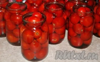 Консервування помідорів у власному соку - рецепт з фото (власному) Консервування помідорів у власному соку - рецепт з фото