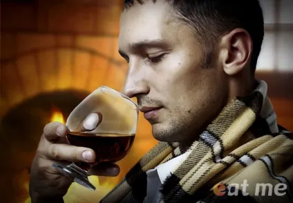 Коньяк або віскі