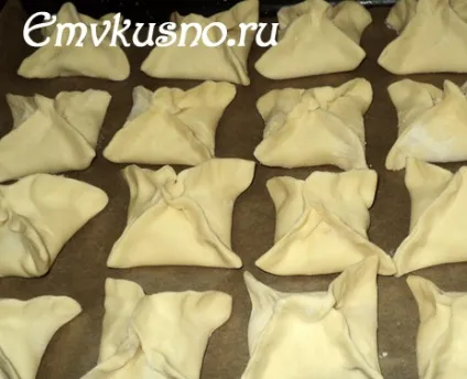 Конвертики з листкового тіста - емвкусно